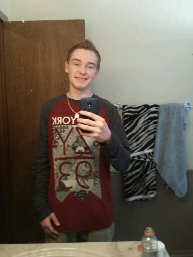 Follow my other account. @DakotaKeaton_