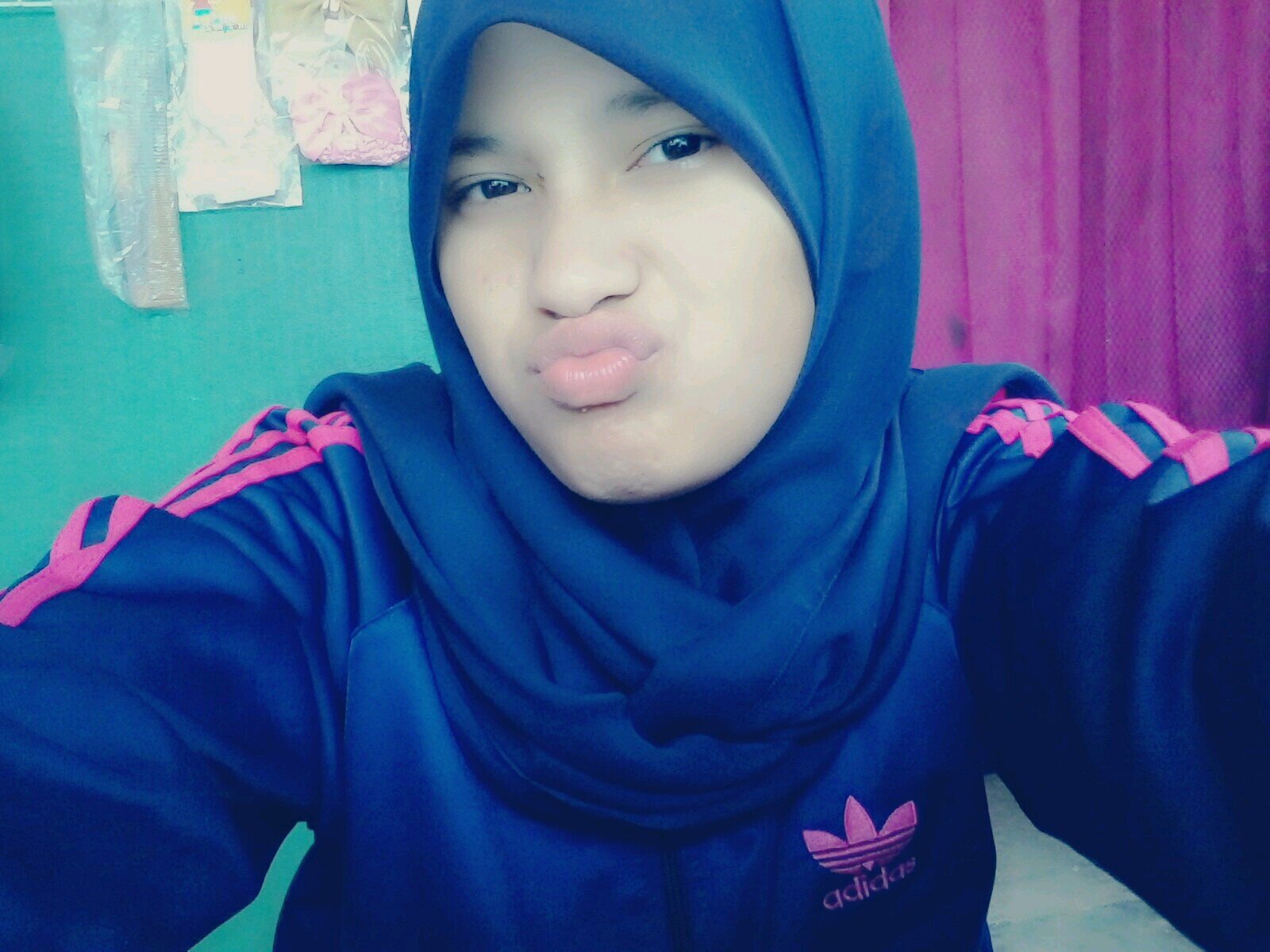 15 maret 1997 | XI A5 | keluarga sabil | pacarnya muhammad Rizal♡