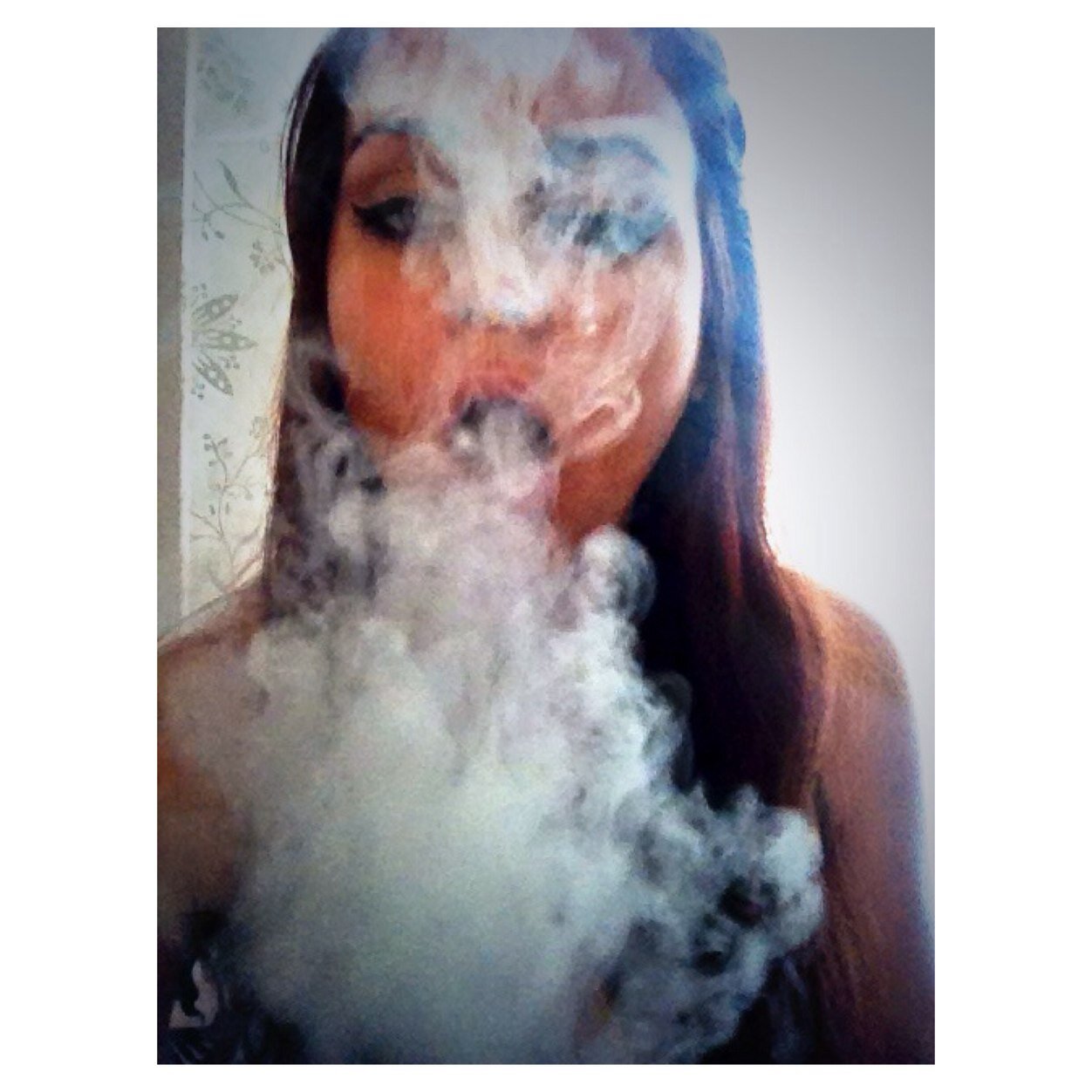 thestonerbitch0's profile picture. We all lead secret lives; even if only in our heads.