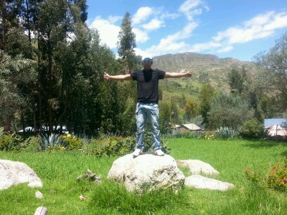 AgurtoJonatan's profile picture. soy un chico muy alegre que le gusta bailar y pasarla bien ;)