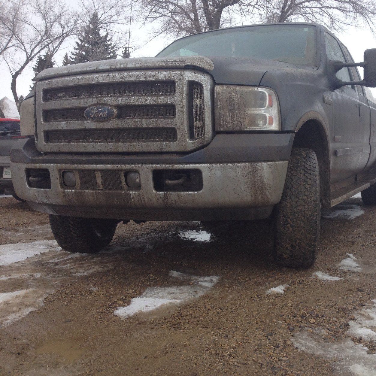 Hard workin farm boy, takes no shit! Mess with my truck n you get the shit beat out of you... Chillin out in Canada eh!