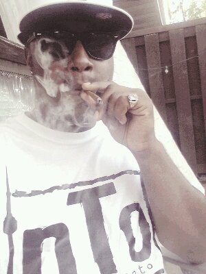 instagram @chinxx_moore