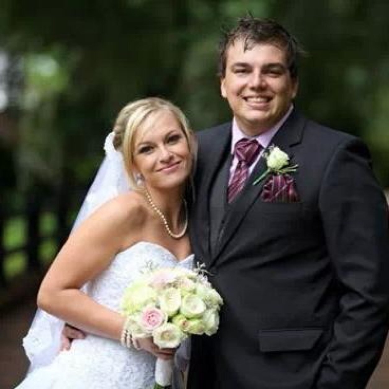 The loving Husband of @dielekkercarin and a passionate Man United supporter!