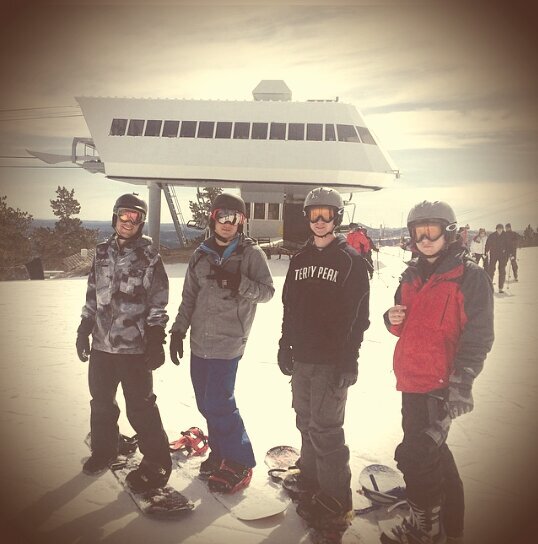 brandonburg17's profile picture. 