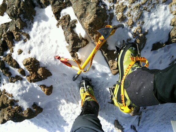 平日(月曜)ソロ登山(北ア～南ア～八ヶ岳～ロング日帰り縦走～テント～厳冬期～残雪期～スノーシュー～たまに山梨百名山)・山頂グルメ(肉多め)・お酒(ビール、日本酒、他)・SKI・ ﾃﾝｶﾗ、本流長竿釣り・ H31.4 夢のマイホームで庭と家庭菜園にハマる