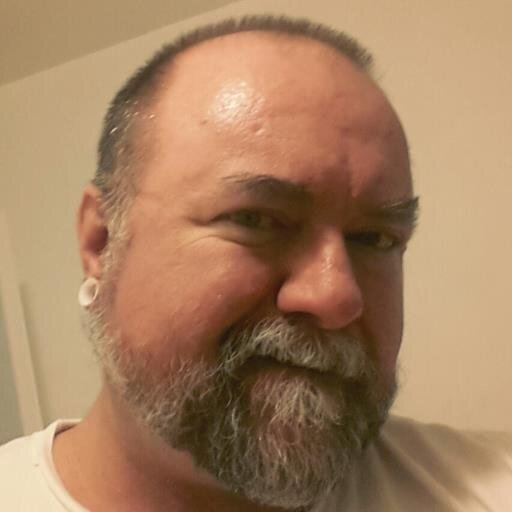 Software engineer since 1998.  Dig science fiction, art, music, and other progressive stuff.  MBA in MIS from the University of New Mexico, 2010.