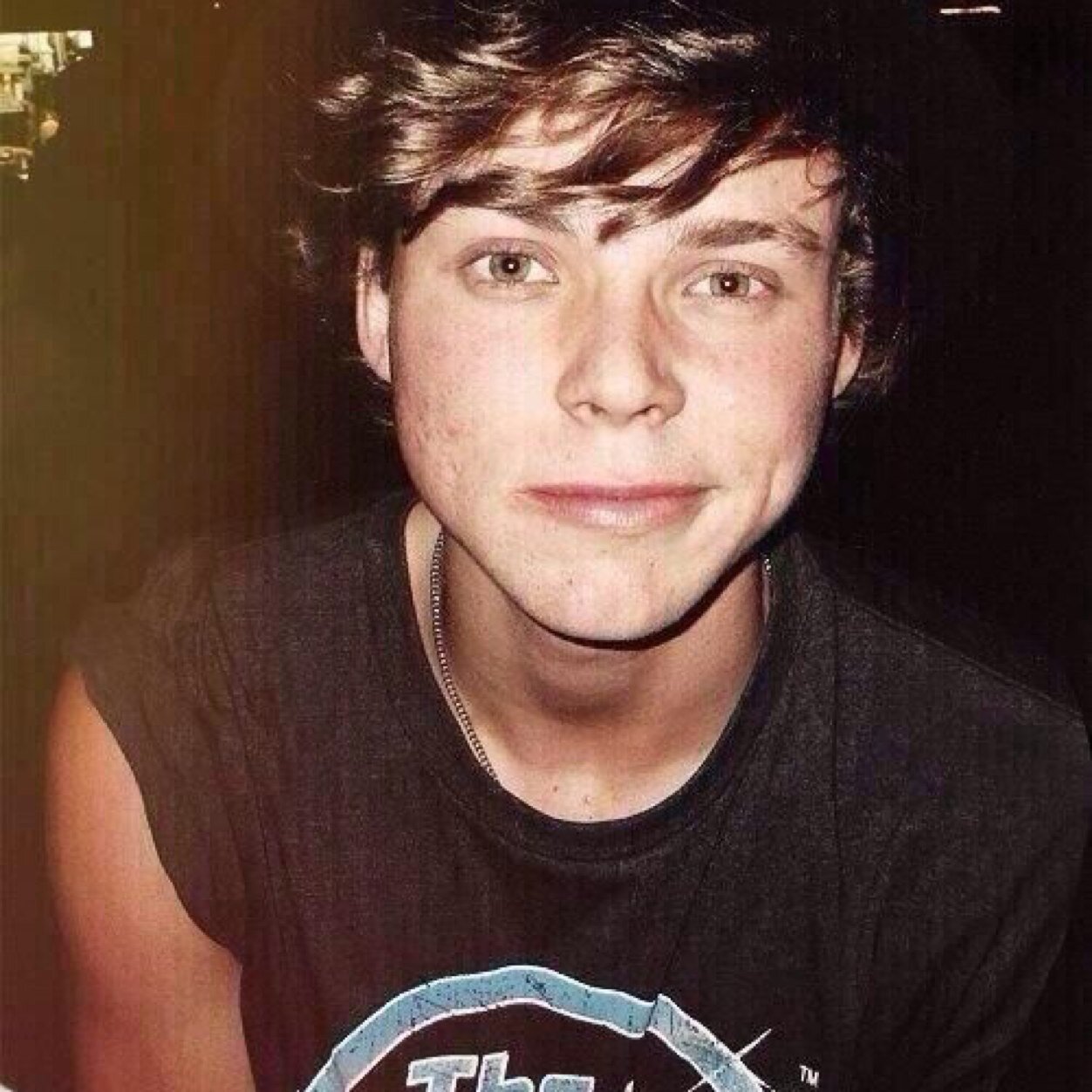 @_ILOVE1D5SOS_ https://t.co/GhitpMJF4e