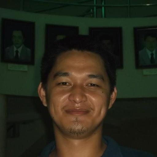 polpausing's profile picture. 