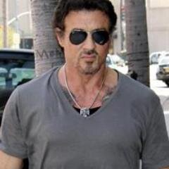 amoure003's profile picture. 