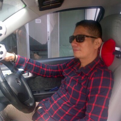 TohaSihombing's profile image