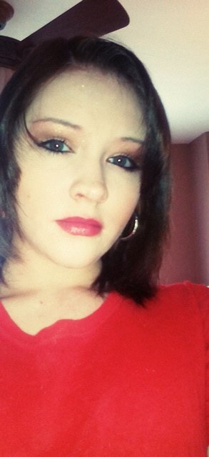 ambergiles32094's profile picture. Live , Love & Laugh