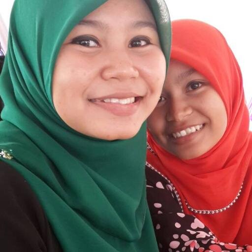 ain_zamari's profile picture. Nur Ain Zamari Aris # 13thun #single# bukit sagu2,kuantan,pahang..# https://t.co/5FVdAQxhUj