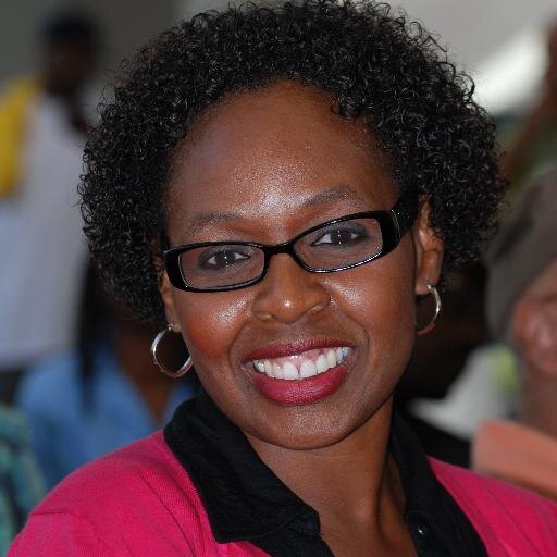 Communication's Major---Advocate for education, mother, wife, lover of reading, art, music, rollerskating, and history.