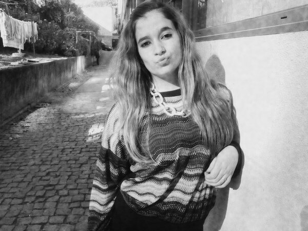 Angela_angieeR's profile picture. Behind a look, there is a story that nobody knows.
https://t.co/QNtigXj6sq