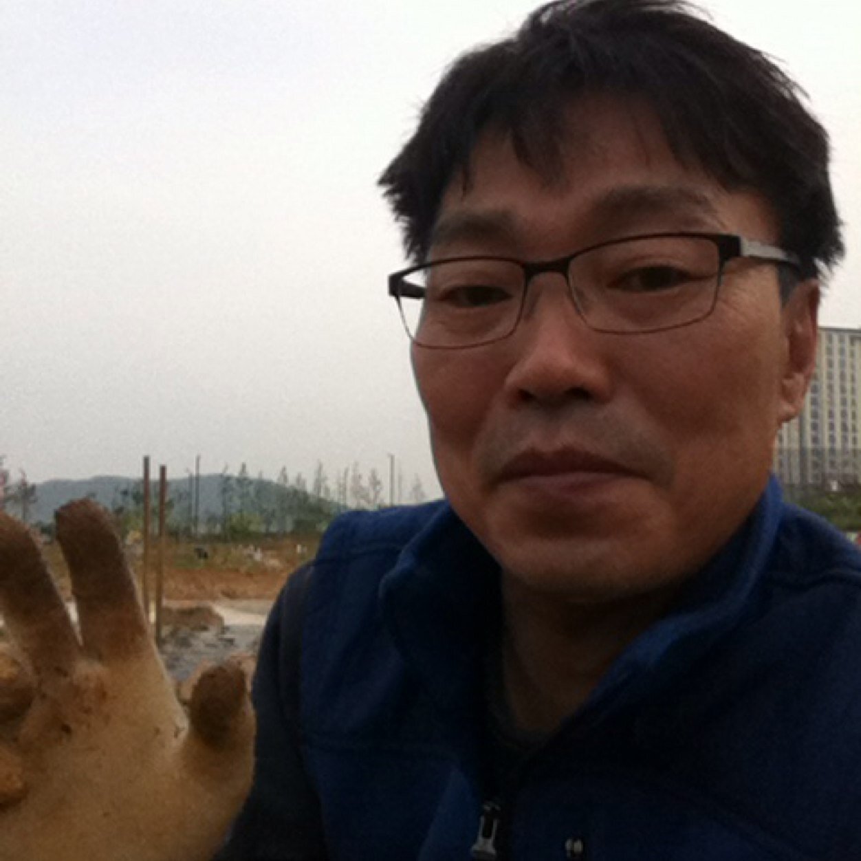 blue90425's profile picture. 