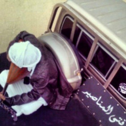 pin:2b1b6063