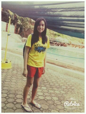 km's girlfriennd hahaha feeler lang