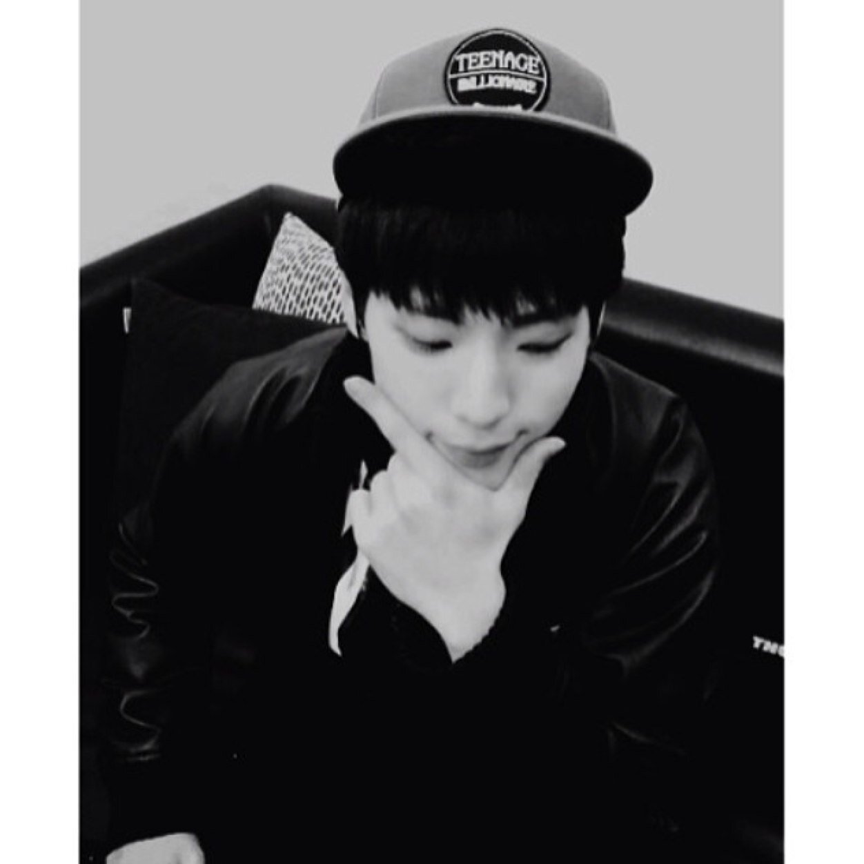 taken by @itzsyj :3•00:00 30•3•14•forever and always be yours :*