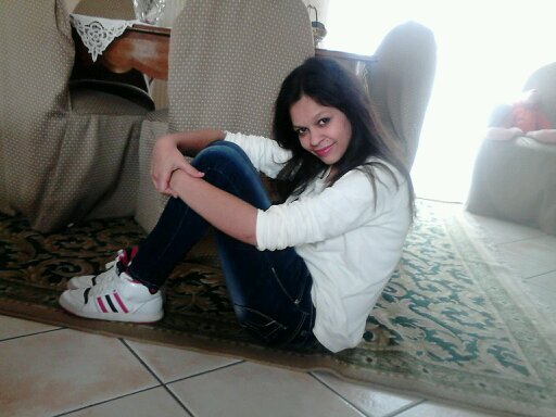 Iam a really proud directioner,vampite,lovatic,selenator,mixer,belieber and rusher!!!