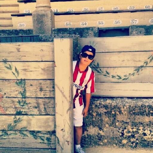Adrian Hernandez
Goiztiri⚽⚽
~Trapagaran~~Salamanca~