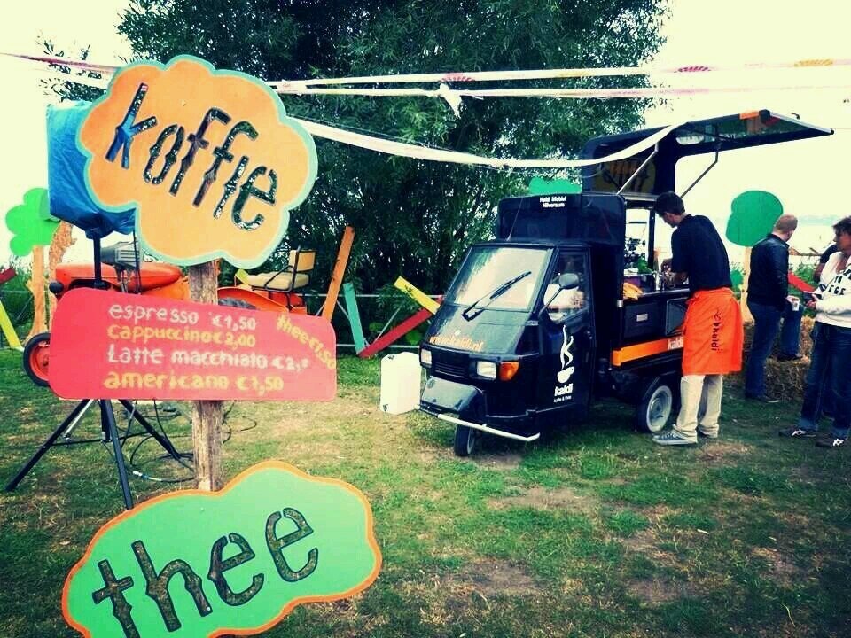 De Kaldi Mobiel Hilversum Espressospecialiteiten voor bedrijven en evenementen voor  info mail hilversum@kaldimobiel.nl.