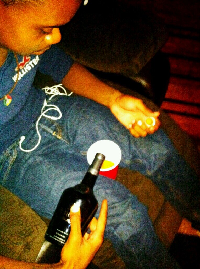 SHSx__x's profile picture. In a man there's a kid, so that one day you could be twice the man you were before. Follow me on #SoundCloud @RM_character