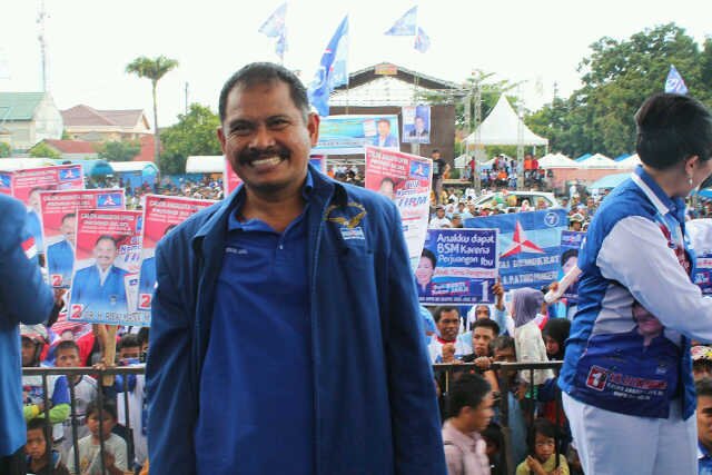 rivaimana's profile picture. Calon DPRD SULSEL DAPIL SIDRAP, PINRANG & ENREKANG. Dari Partai Demokrat,Se7 pilih no 2 | also enthusiast in the reds-YNWA! Coffee, Books and discussion it's Me