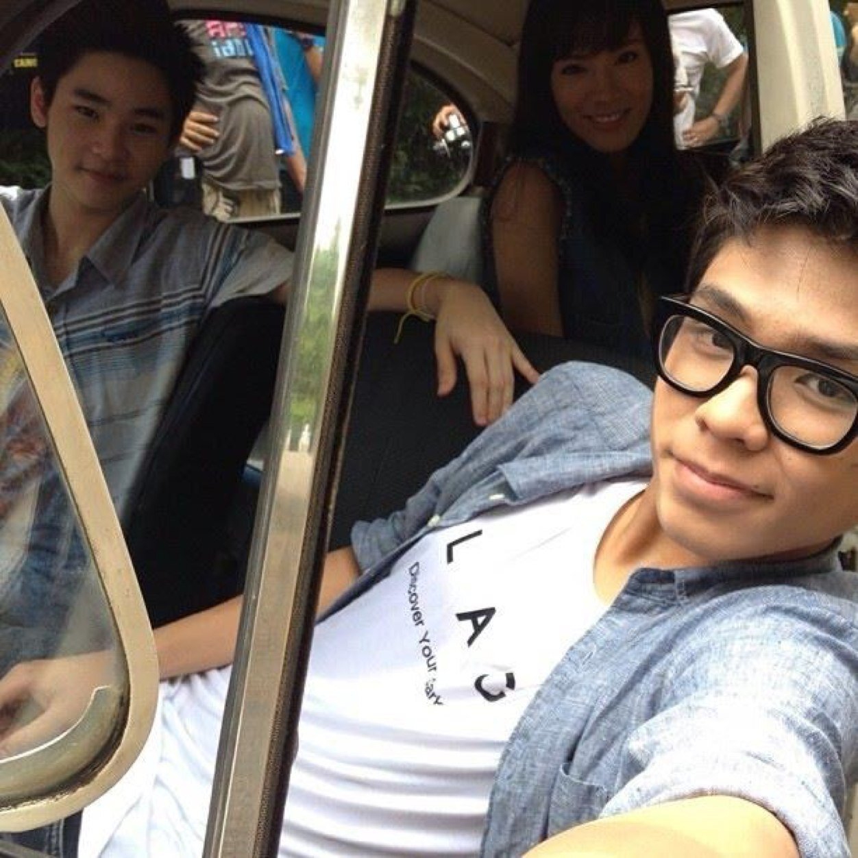 LOVENEWSPLIT's profile picture. นิว5th