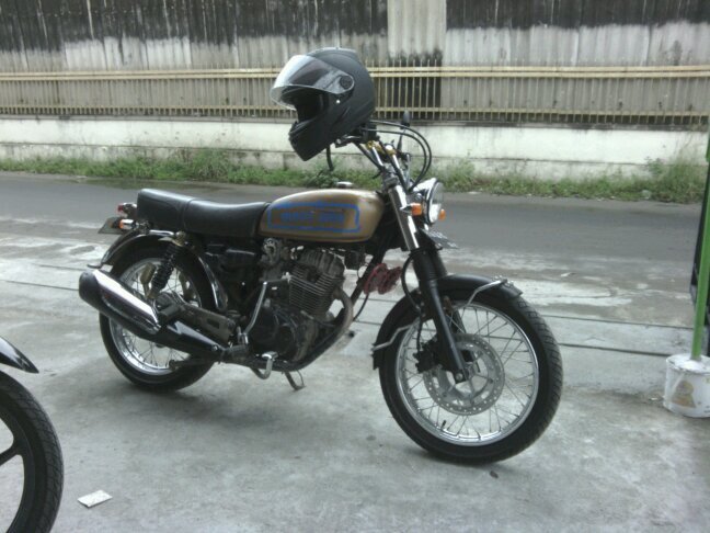 Kuli mandiri & tukang ganjal.