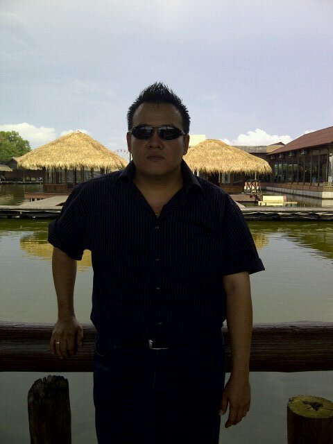 BDjoen's profile picture. 