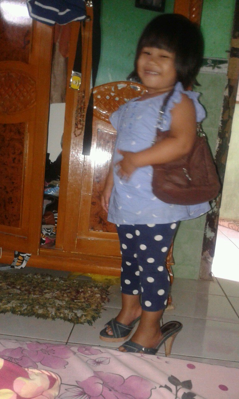 androidnew05's profile picture. 