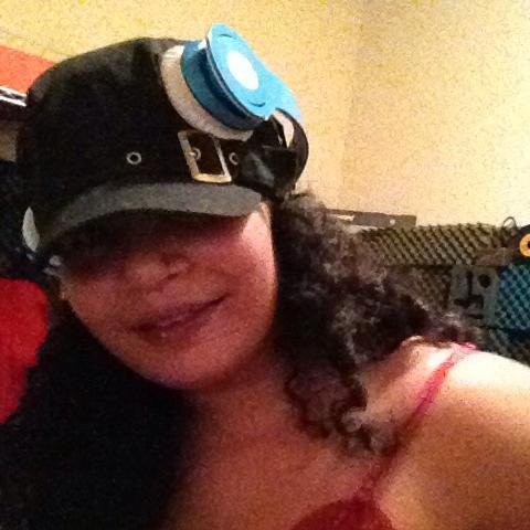 Djnena21's profile picture. 