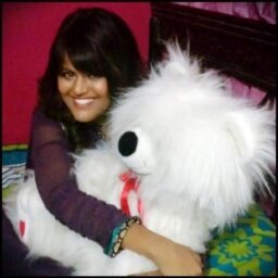 AiartiKeshwacni's profile picture. a gadget freek..