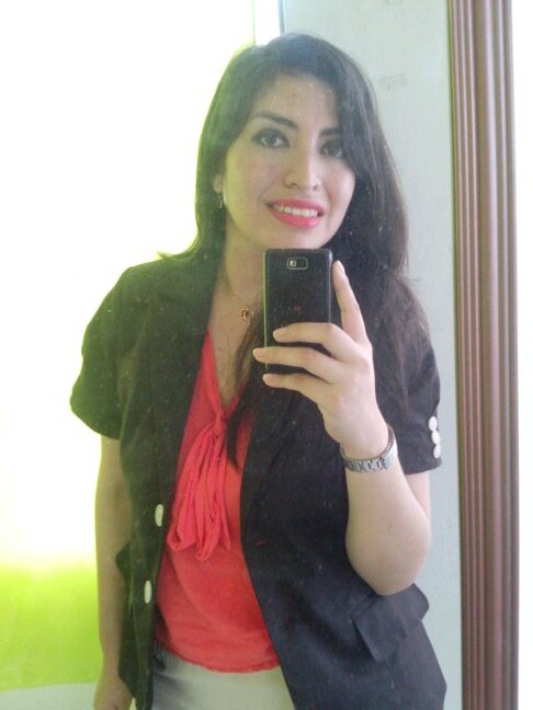 Soy Abogada, Técnico en computación, Digitadora, estudiante de inglés - Británico.