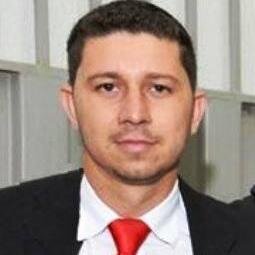 Um cristão, servo do Senhor Jesus. Guiado por Ele, inteiramente dependente Dele e que ama fazer a Sua vontade.