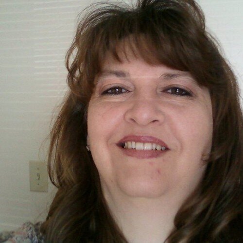 Christian single mother of one. I'm adventurous,loyal &loving & I  enjoy outdoors and living life ,in Kentucky /Tennessee.