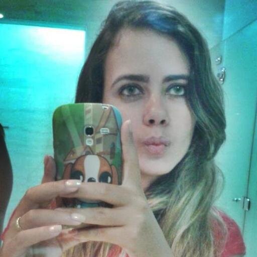 sukysabrina's profile picture. Sou beta...segue que sigo de volta!