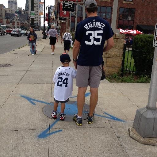 husband, dad to 3  boys, 
Tiger fan , proud member of Leaf Nation (most of the time), + making accountants cool!