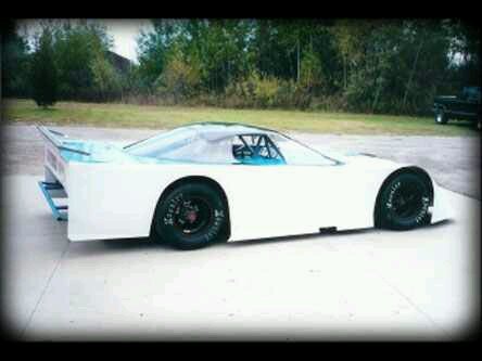 rlong5585's profile picture. 