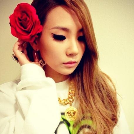 Lee Chae Rin • Líder, Main Rapper, Vocalista ✖ «26, February» RP Independente.