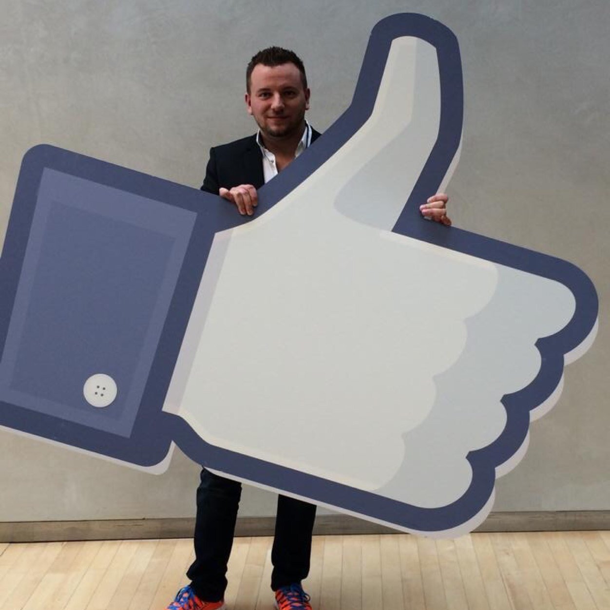 sven_rabe's profile picture. Ich mache was mit Internet.