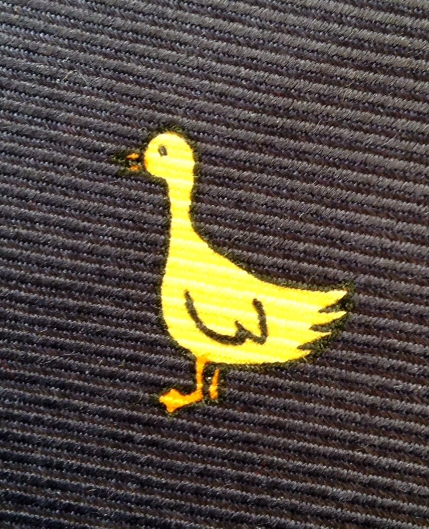 Ducky (Handmade in Italy)
Pocket Square & Papillon 100% silk, handmade in italy!
Get lucky, get Ducky!