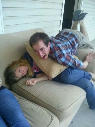 allie_sands's profile picture. 