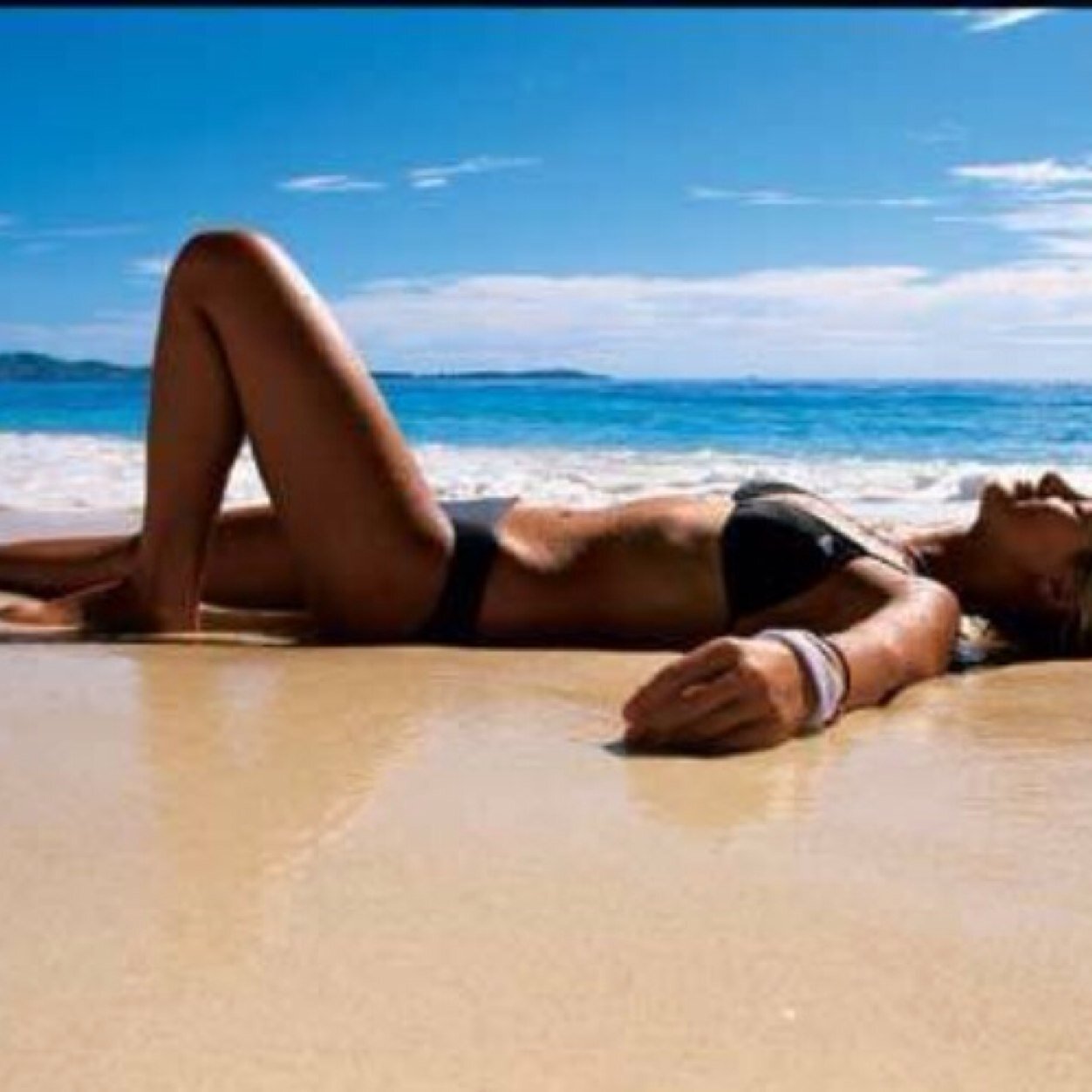 State certified tanning consultant| Tanning lotion junkie| Pennsylvania native| bronze goddess