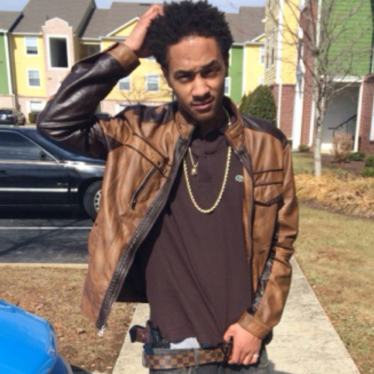 MARC BEEZE BZ Artist /Music Producer /Video editor beeze502@gmail.com http://t.co/F3fLcf5sH7 @theboibeeze http://t.co/G9mltLRTCB