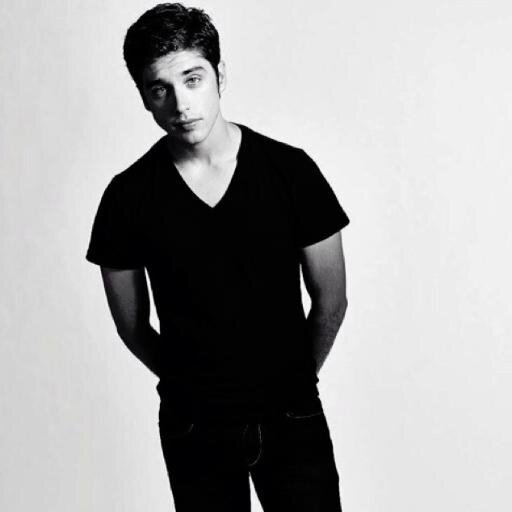 Hey, I'm Brandon Foster. I am a instrumentalist. #TheFosters [[RP|21+]] My heart belongs to @FangedElena. O3.24.2O14