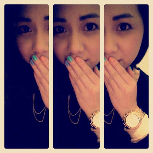 [Instagram bubbLezeve] 

[Believe in fairytales♡♥♡]

[☆★☆ make me smile =)]