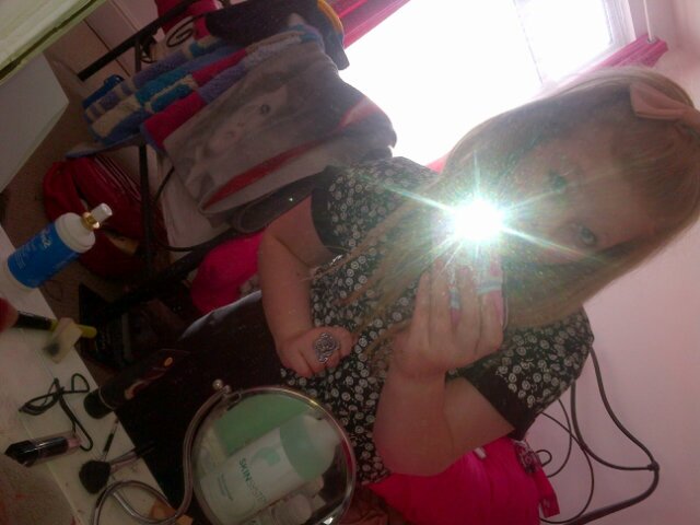 Justria_2001's profile picture. 