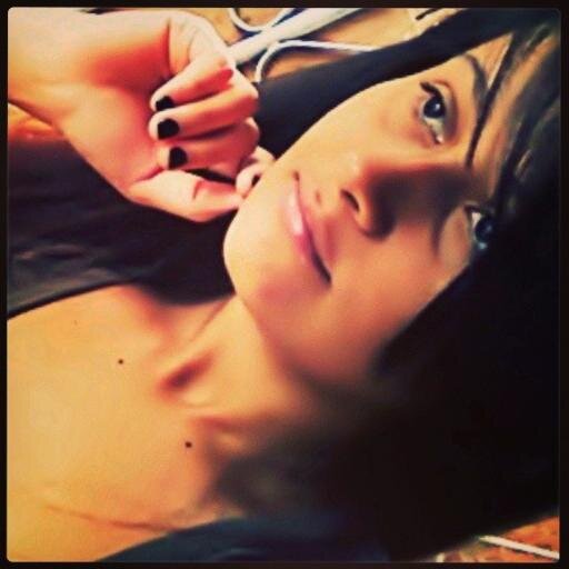 Instagram - @anginhaa_                                                                   Facebook -  https://t.co/Nbn5NzlQ5I