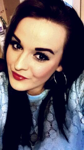 emzlyla's profile picture. 